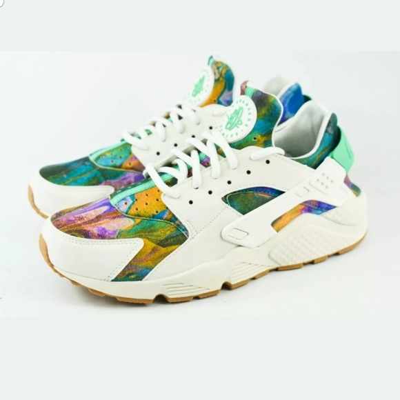 Nike Huarache - Picture 2 of 6